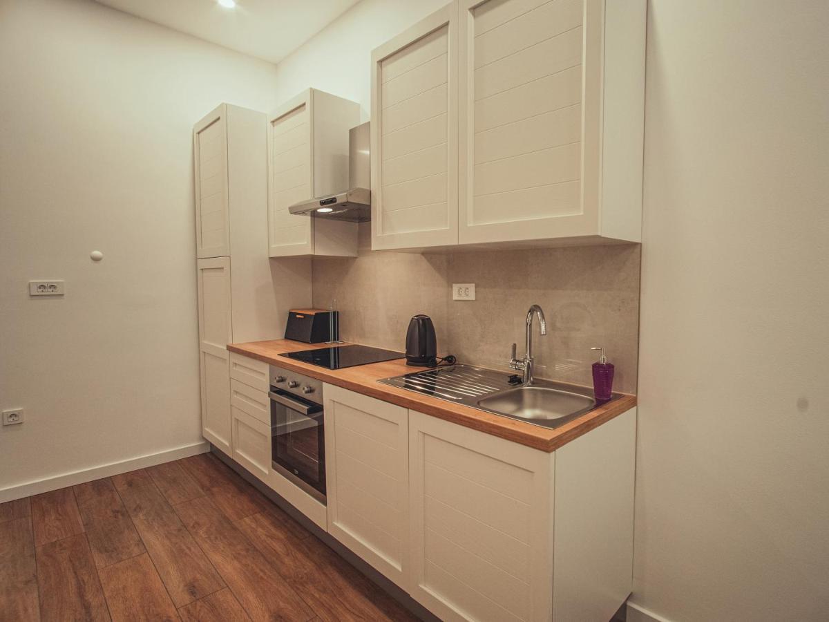 Apartmani Infinity Ösek Dış mekan fotoğraf